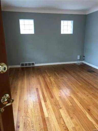 Main picture of 7314 Dartmouth Ave
