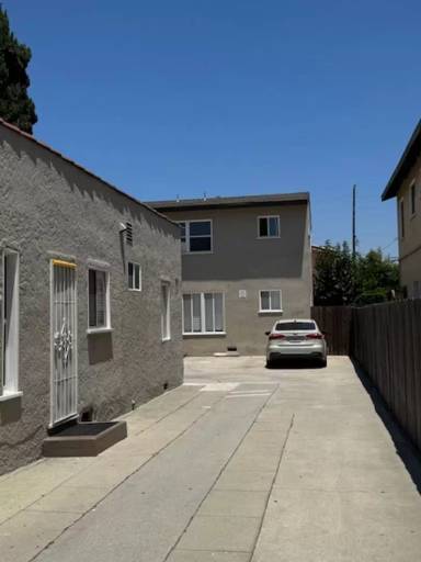 Main picture of 9851 Arkansas St