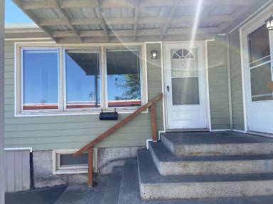 Main picture of 704 704.5 706 14 St