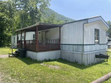 Main picture of 74 Volewood Ln