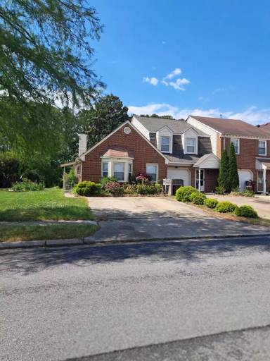 Main picture of 422 San Roman Dr