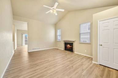 Main picture of 6455 Advocate Dr