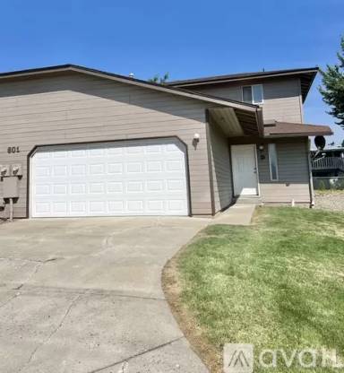 Main picture of 601 S 72nd Ave