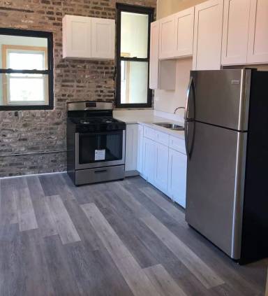 Main picture of 2258 W 21st St