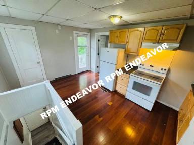 Main picture of 4736 Heidelberg Ave