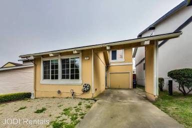 Main picture of 47 Wembley Dr