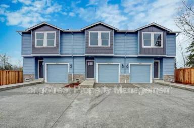 Main picture of 482 Monmouth Ave S