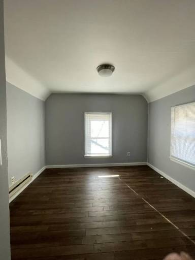Main picture of 115 Sycamore St