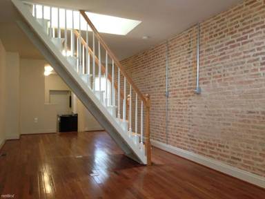 Main picture of 426 E Federal St