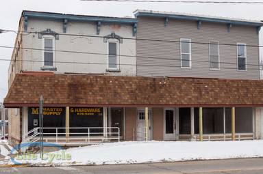 Main picture of 7 E Muskegon St