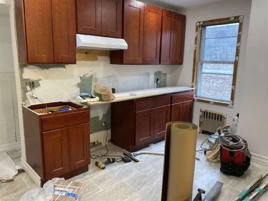 Main picture of 7607 Myrtle Ave