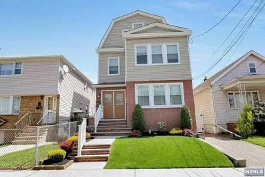 Main picture of 430 Highland Ave
