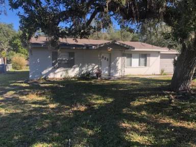 Main picture of 2401 53rd Ave W