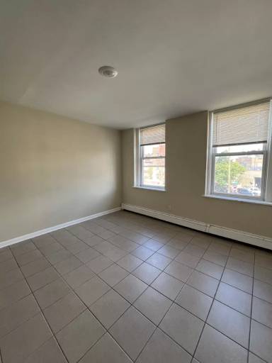 Main picture of 208 Bloomfield Avenue - 707