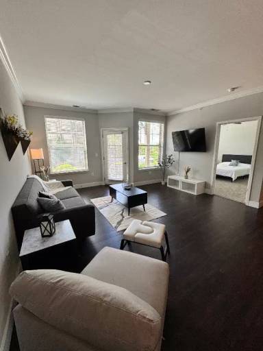 Main picture of Carmel West Blvd