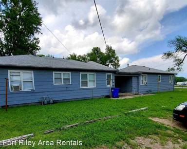 Main picture of 308 S Washington St