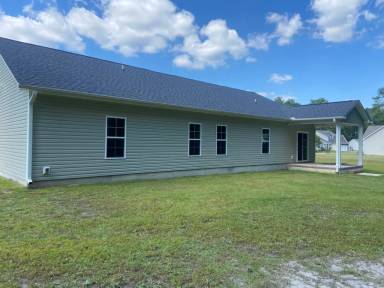 Main picture of 217 Peters Ln