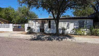 Main picture of 717 N Texas Ave