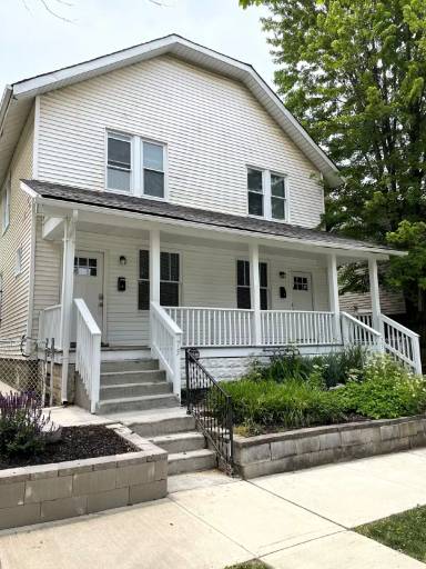 Main picture of 73 E Markison Ave
