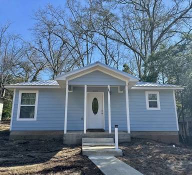 Main picture of 1315 Clay St