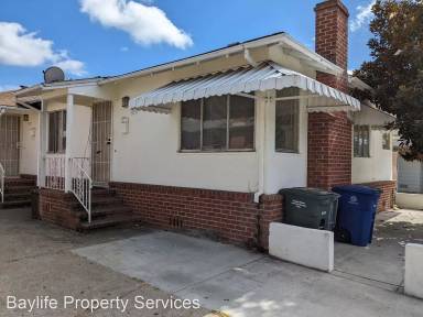 Main picture of 977 Karol Way