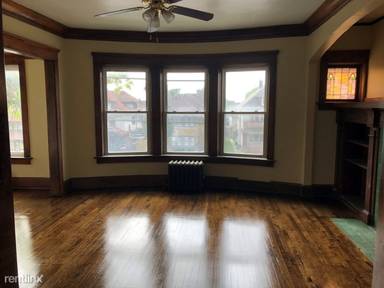 Main picture of 3022 W National Ave