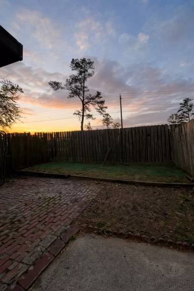 Main picture of 3003 Creek View Ct