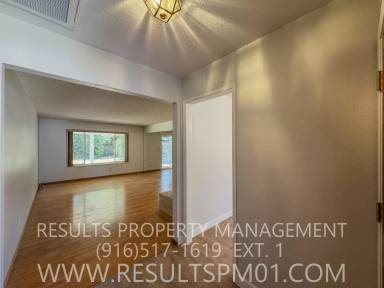 Main picture of 6936 Brookcrest Way