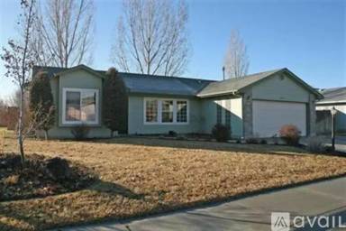 Main picture of 7807 W Prince St