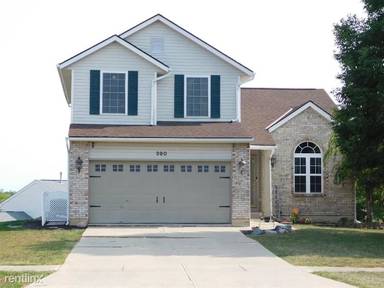 Main picture of 390 Timber Hill Dr