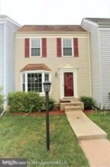 Main picture of 4 Prairie Landing Ct