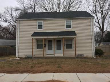 Main picture of 33 Willow Rd