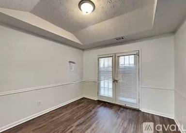 Main picture of 207 Deer Walk Dr