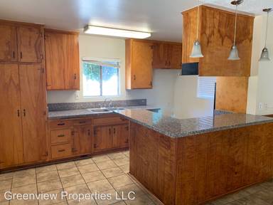 Main picture of 2041 S Myrtle Ave