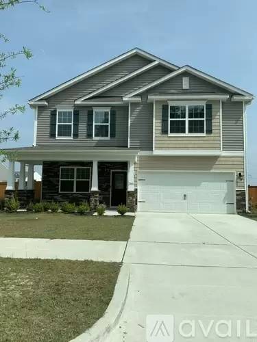 Main picture of 2001 Chiles Dr