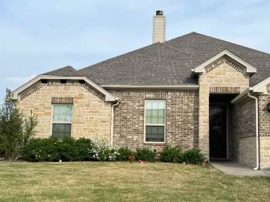 Main picture of 203 Landry Ave
