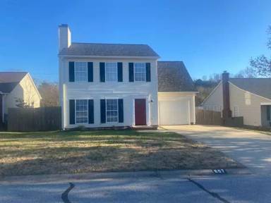Main picture of 607 Riverside Chase Cir