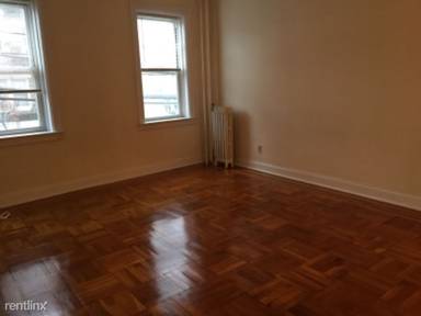 Main picture of 5915 Kennedy Blvd E