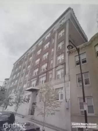 Main picture of 1691 Commonwealth Ave