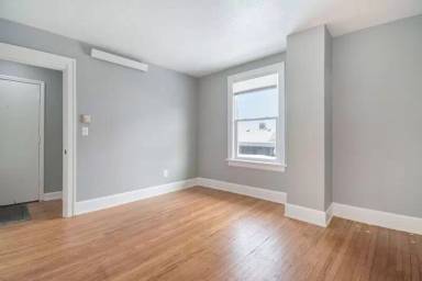 Main picture of 3512 Dodge St