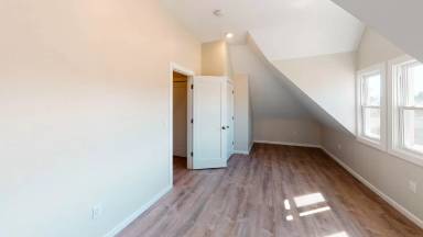 Main picture of 365 Winthrop Ave