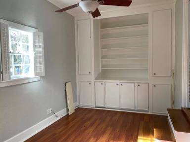 Main picture of 3940 Baltimore Ave