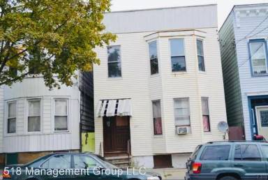 Main picture of 277 Sheridan Ave