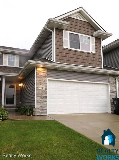 Main picture of 8705 Remi Dr