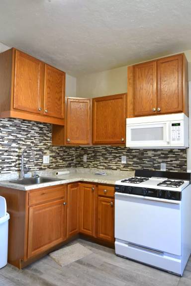 Main picture of 614 W 26th St
