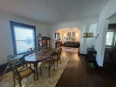 Main picture of 1031 Tamarack Ave NW