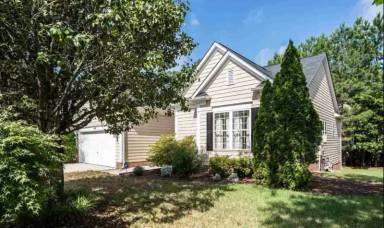 Main picture of 5908 Solitude Way