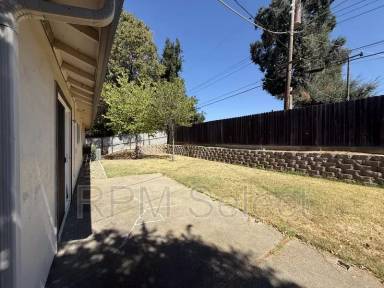 Main picture of 7200 Baranga Dr
