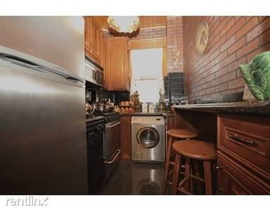 Main picture of 76 Quint Ave