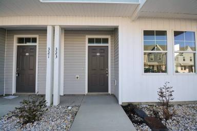Main picture of 323 Starfish Ln